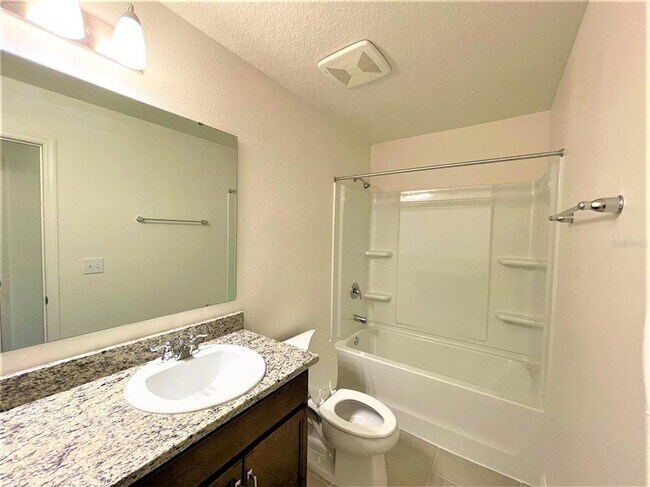 Building Photo - 1179 Papaya Cir.