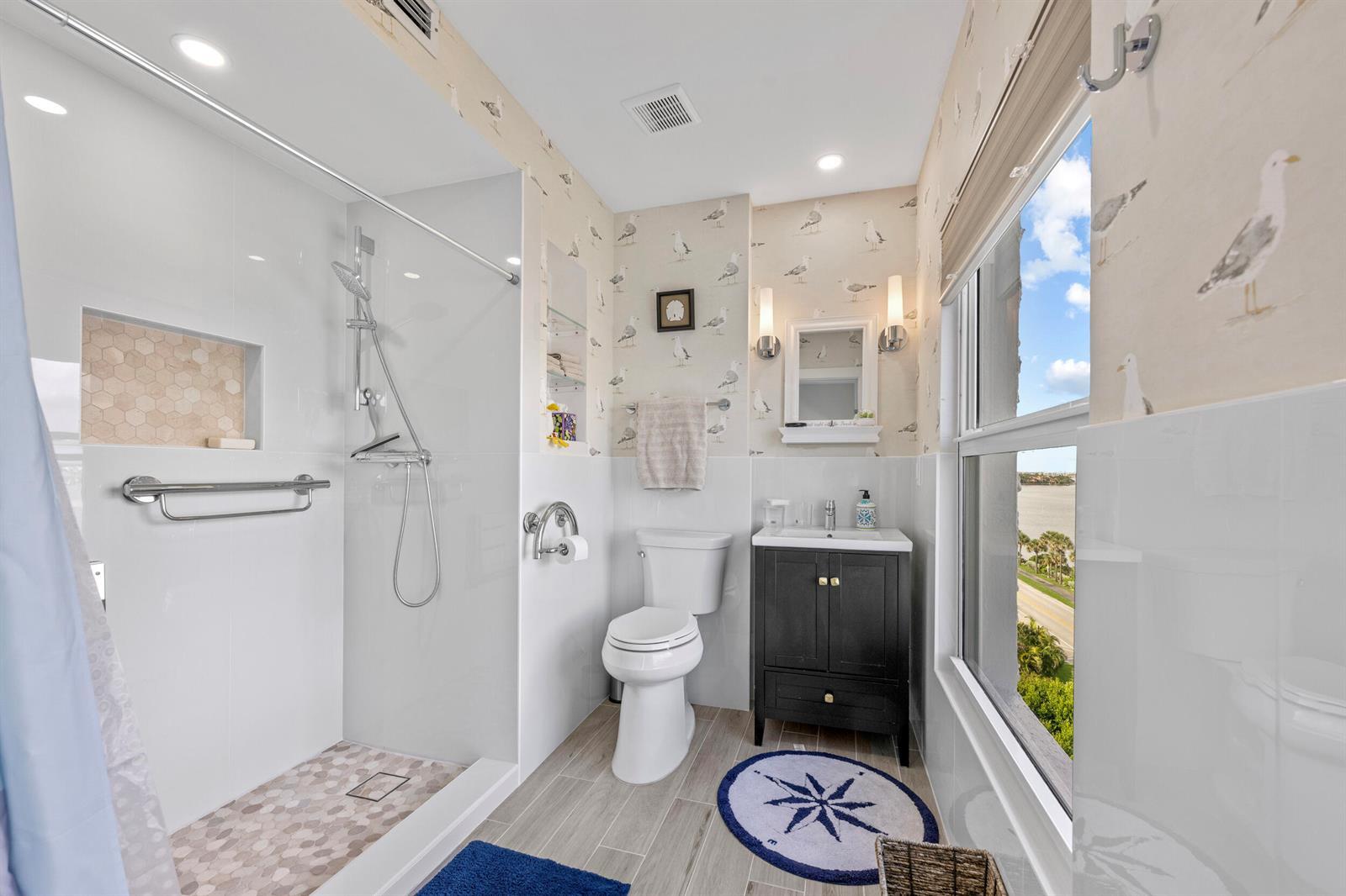 Building Photo - 3230 S Ocean Blvd