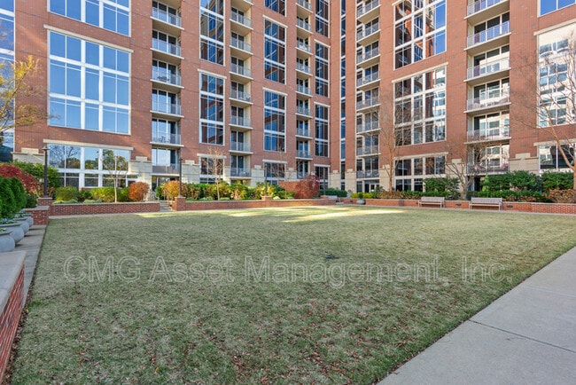 Building Photo - 1820 Peachtree St NW