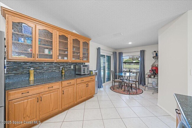 Building Photo - 7743 Greenboro Dr