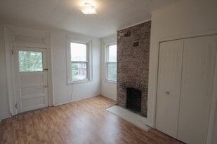 Building Photo - 701 Mifflin Ave