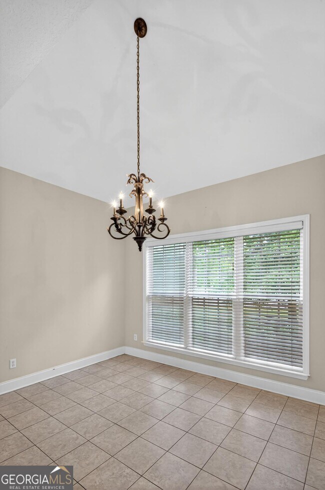 Building Photo - 409 Myrtle Crossing Ln