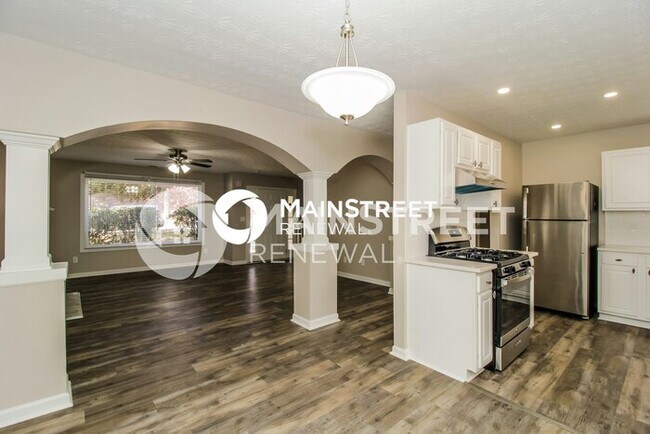 Building Photo - 3 Bedroom Pet-Friendly Home in AUSTELL, GA with Main Street Renewal