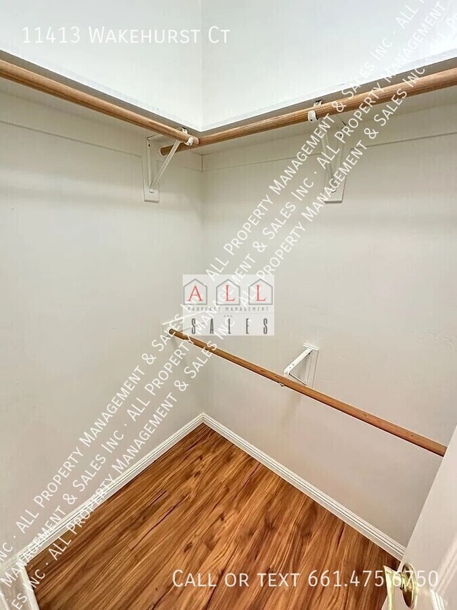 Building Photo - 11413 Wakehurst Ct