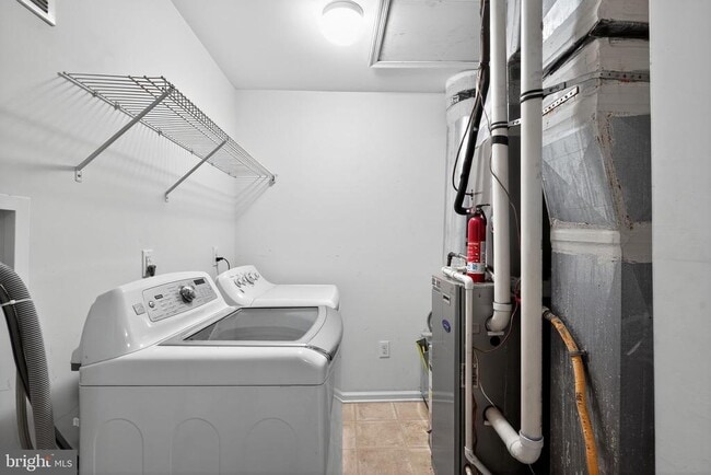 Building Photo - 96 Eagleview Terrace