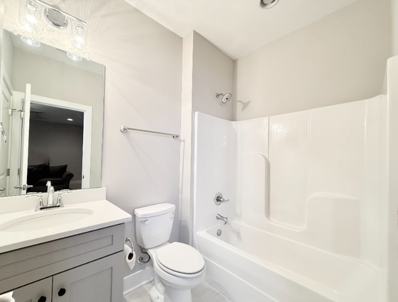 Building Photo - 190 Kearny St