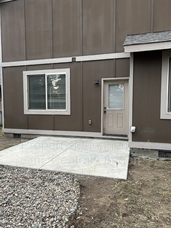 Building Photo - 20277 Knightsbridge Pl