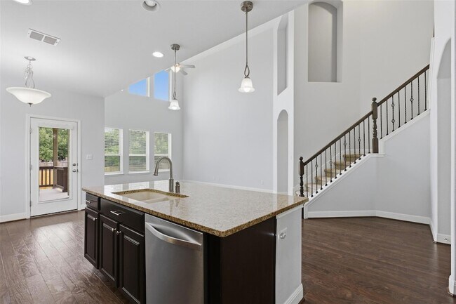 Building Photo - 1017 Fred Couples Ct