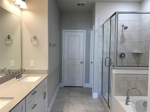 Building Photo - 1582 Windermere Wy