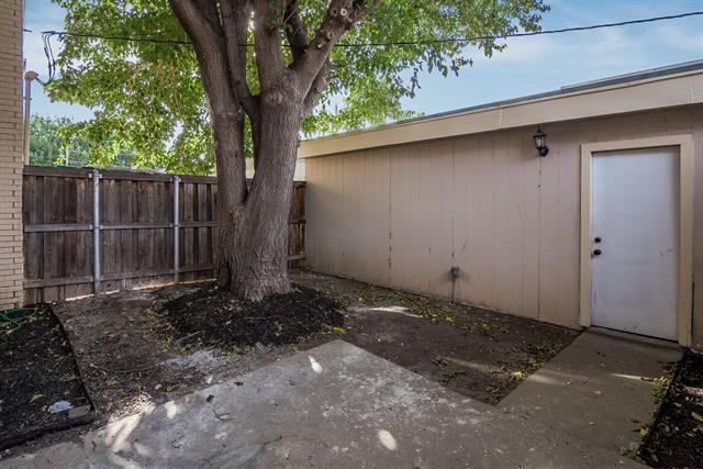 Building Photo - 3105 SW 28th Ave