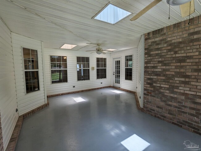 Building Photo - 3337 Indian Hills Dr