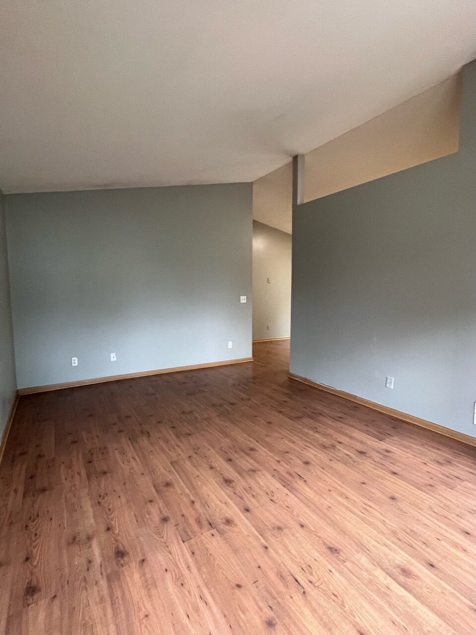 Building Photo - 5315 Garden Plain Ave