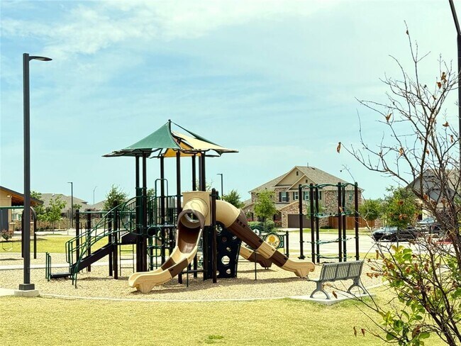 Building Photo - 4644 Padula Dr