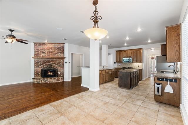 Building Photo - 1804 Camberton Dr