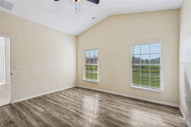 Building Photo - 235 Royal Palm Dr