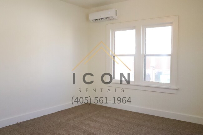 Building Photo - 3145 NW 14th St