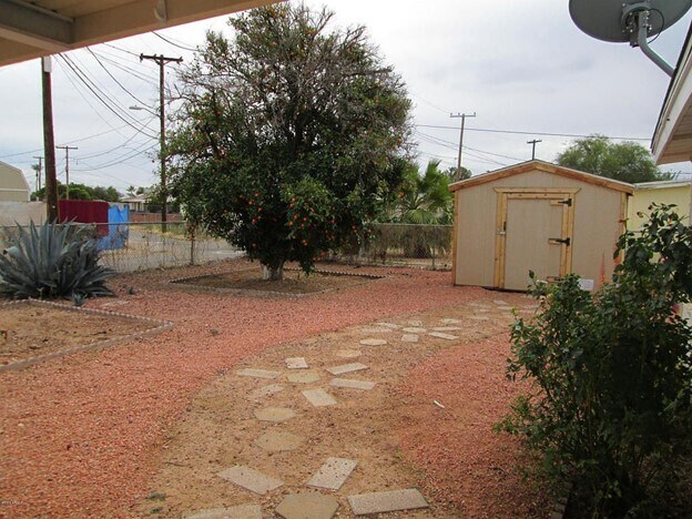 Building Photo - 2 Bedroom, 2 Bath Home Coming Soon!