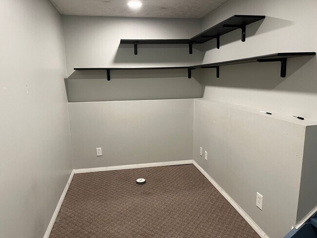 Building Photo - 4286 Boyne Ct