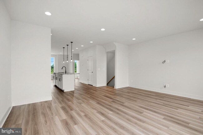 Building Photo - 14534 Alsace Ln