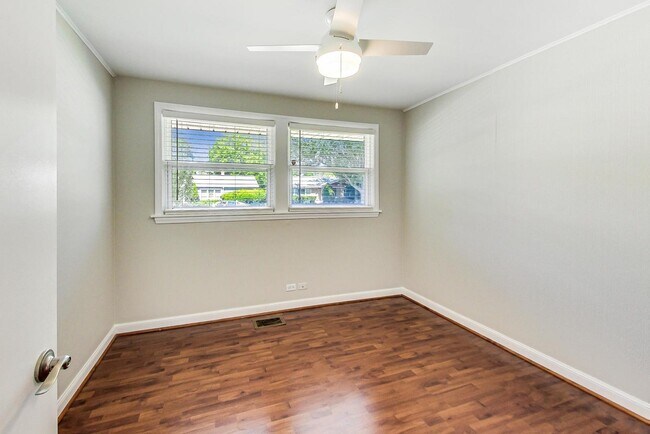 Building Photo - 3631 Kemman Ave
