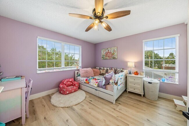 Building Photo - 864 Whippoorwill Row