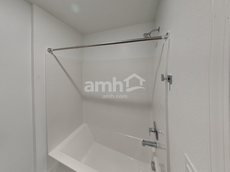 Building Photo - 288 Dahlia Rachel Pl