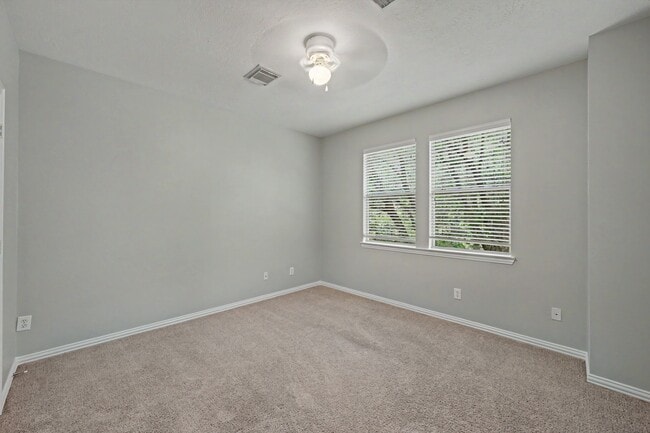 Building Photo - 79 Chipwyck Way
