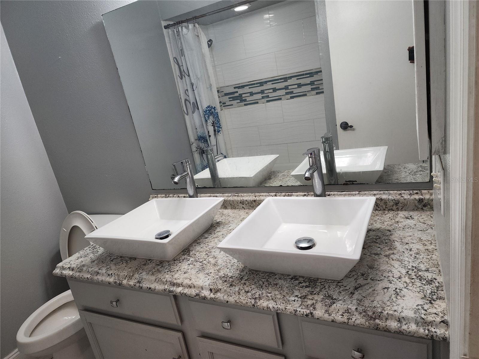 Building Photo - 2033 Quintilis Ct