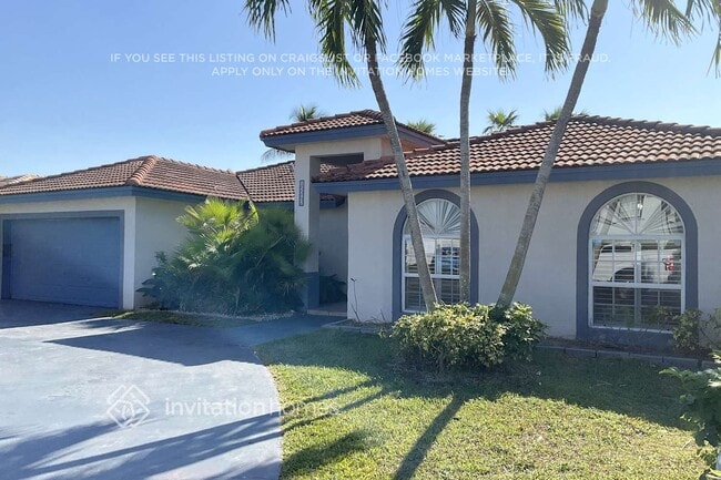 Building Photo - 15242 SW 138th Terrace