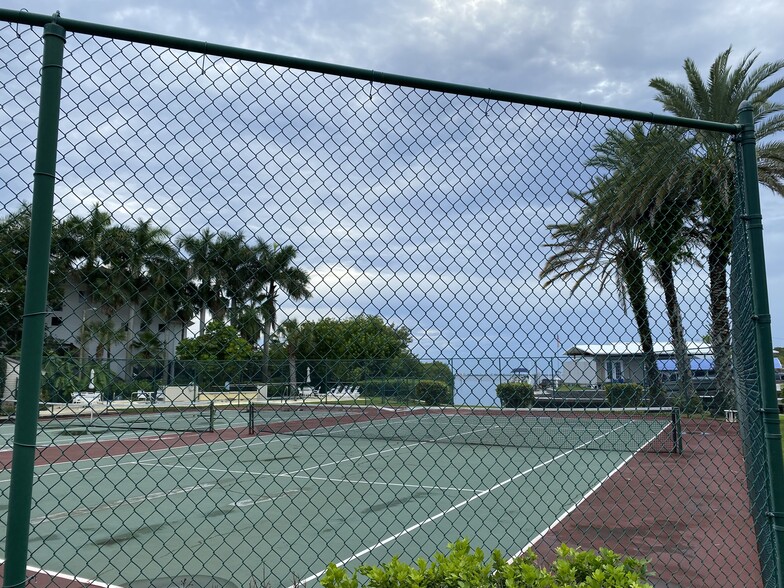 Pool & Tennis Court - 1714 69th Ave W