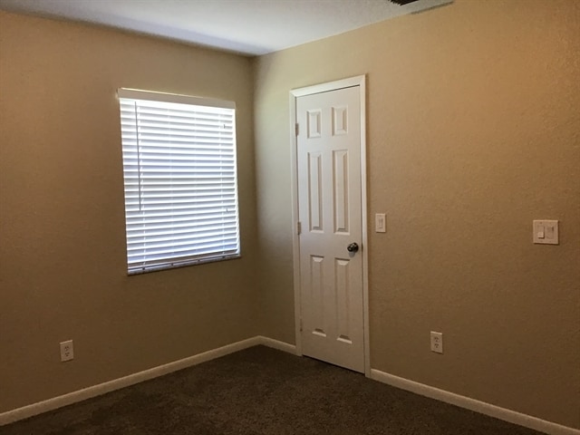 Building Photo - 2774 SE Bishop Ave