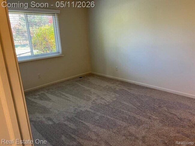 Building Photo - 1629 Glenbrooke Ct