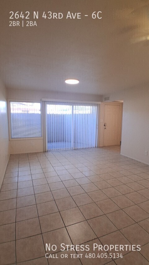 Building Photo - 2642 N 43rd Ave