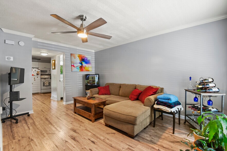 Building Photo - 1735 Boone Hall Dr