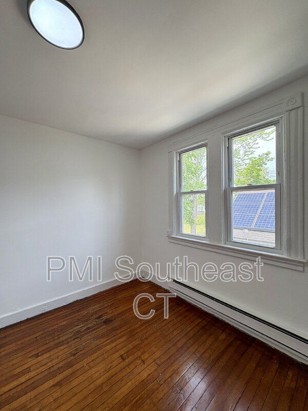 Building Photo - 7 Griswold Ct