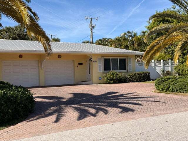 Building Photo - 6797 NE 7th Ave