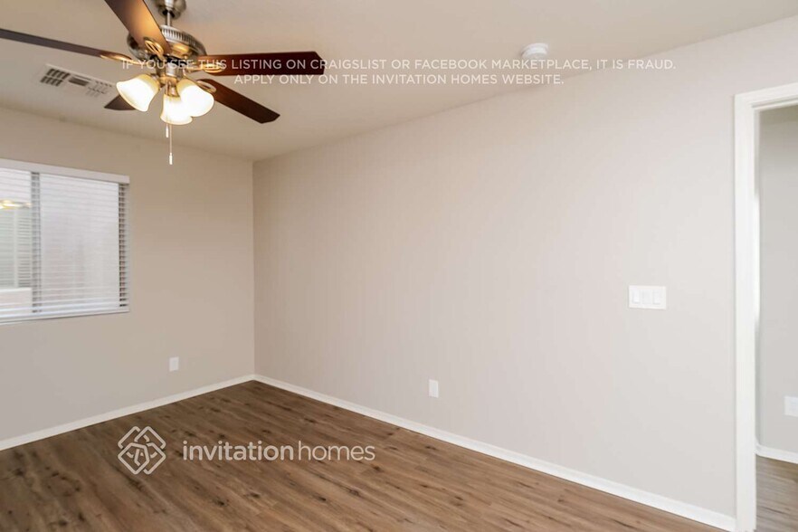 Building Photo - 676 E Maddison St