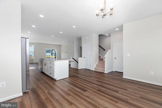 Building Photo - 3814 Drayton Ct