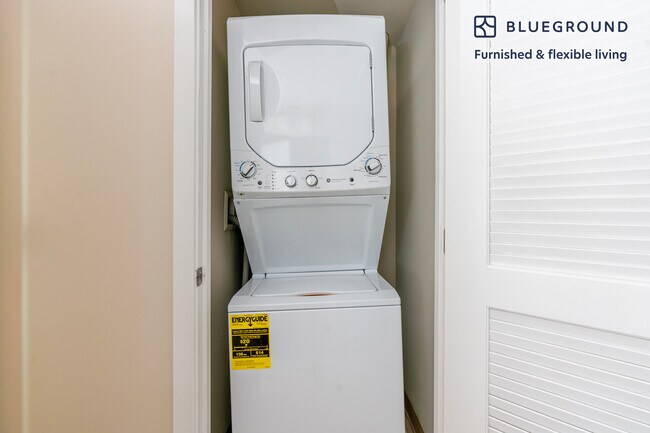 Building Photo - 1510 Clarendon Blvd