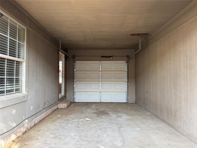 Building Photo - 13755 Biggs St