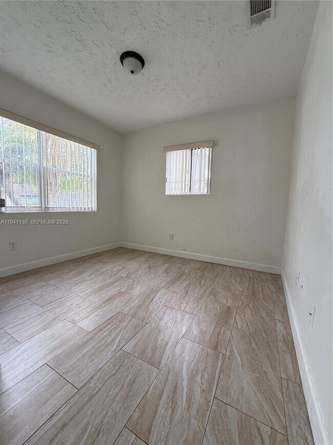 Building Photo - 13628 SW 287th Ln