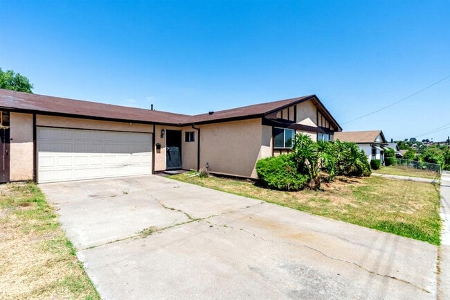 Building Photo - 354 Rexview Dr