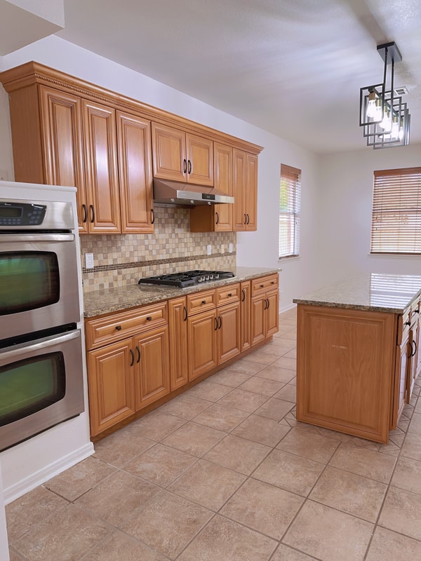 Building Photo - 9114 Woodlake Dr