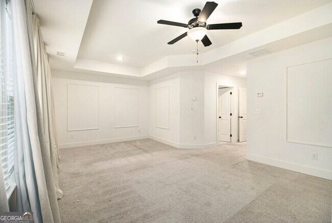 Building Photo - 2249 Mulsanne Dr