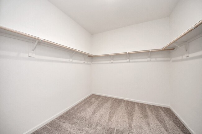 Building Photo - 10307 Costa Ter Dr