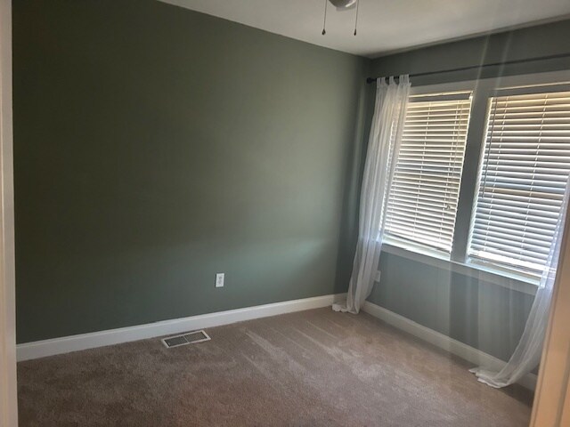 Building Photo - 5562 Colonial Chatsworth Cir