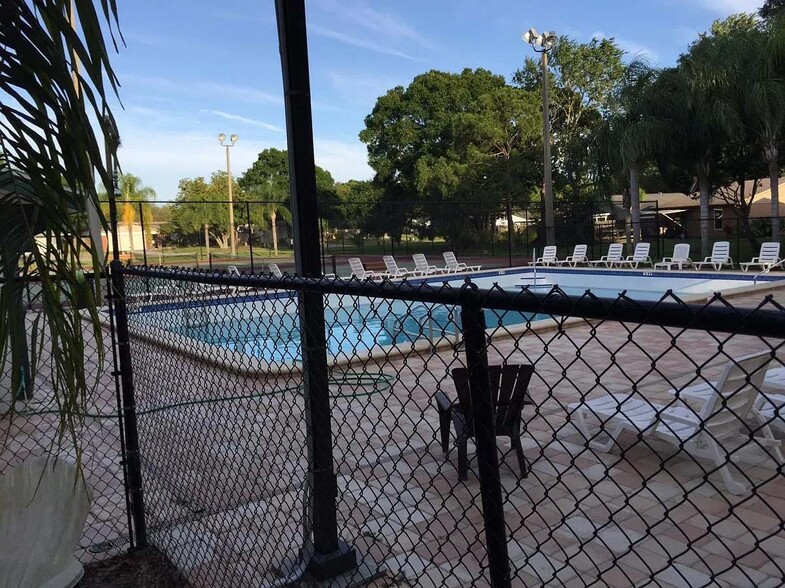 REC Center - 127 Camphor Cir