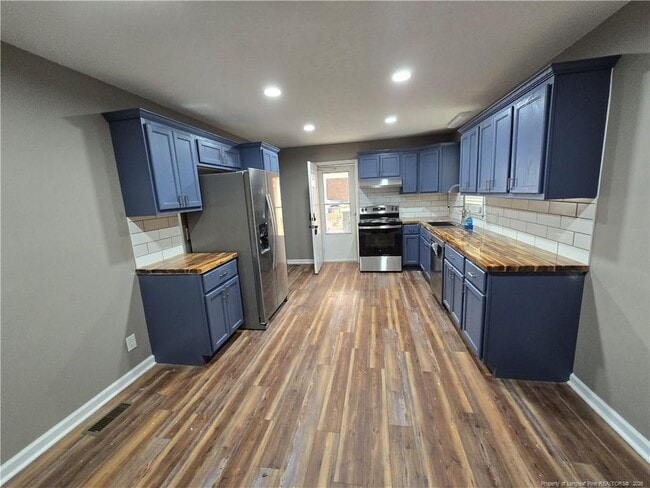 Building Photo - 2517 Vestal Ave