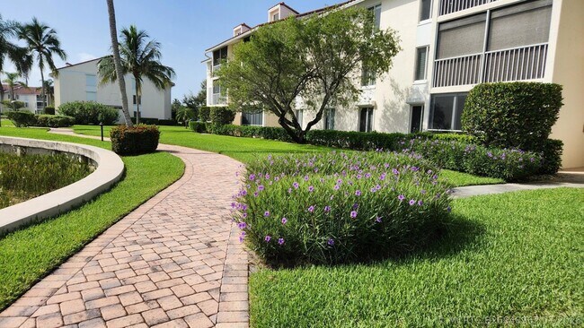 Building Photo - 4436 NE Ocean Blvd
