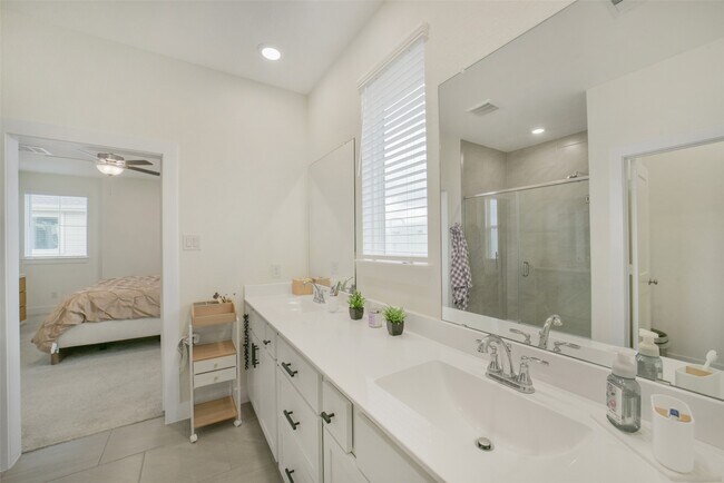 Building Photo - 7834 Swooping Swallow Ln